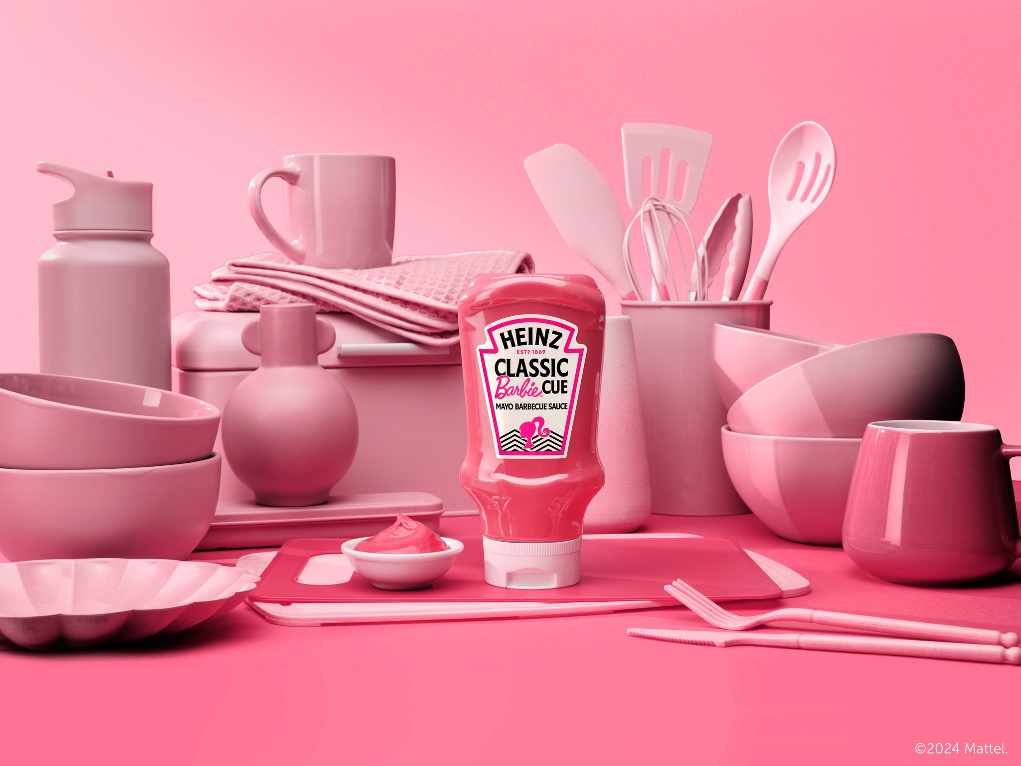 Limitowana edycja etykiet Heinz Barbiecue. Jak marka ketchupu i kultowa lalka połączyły siły, by zaoferować konsumentom wyjątkowy produkt?